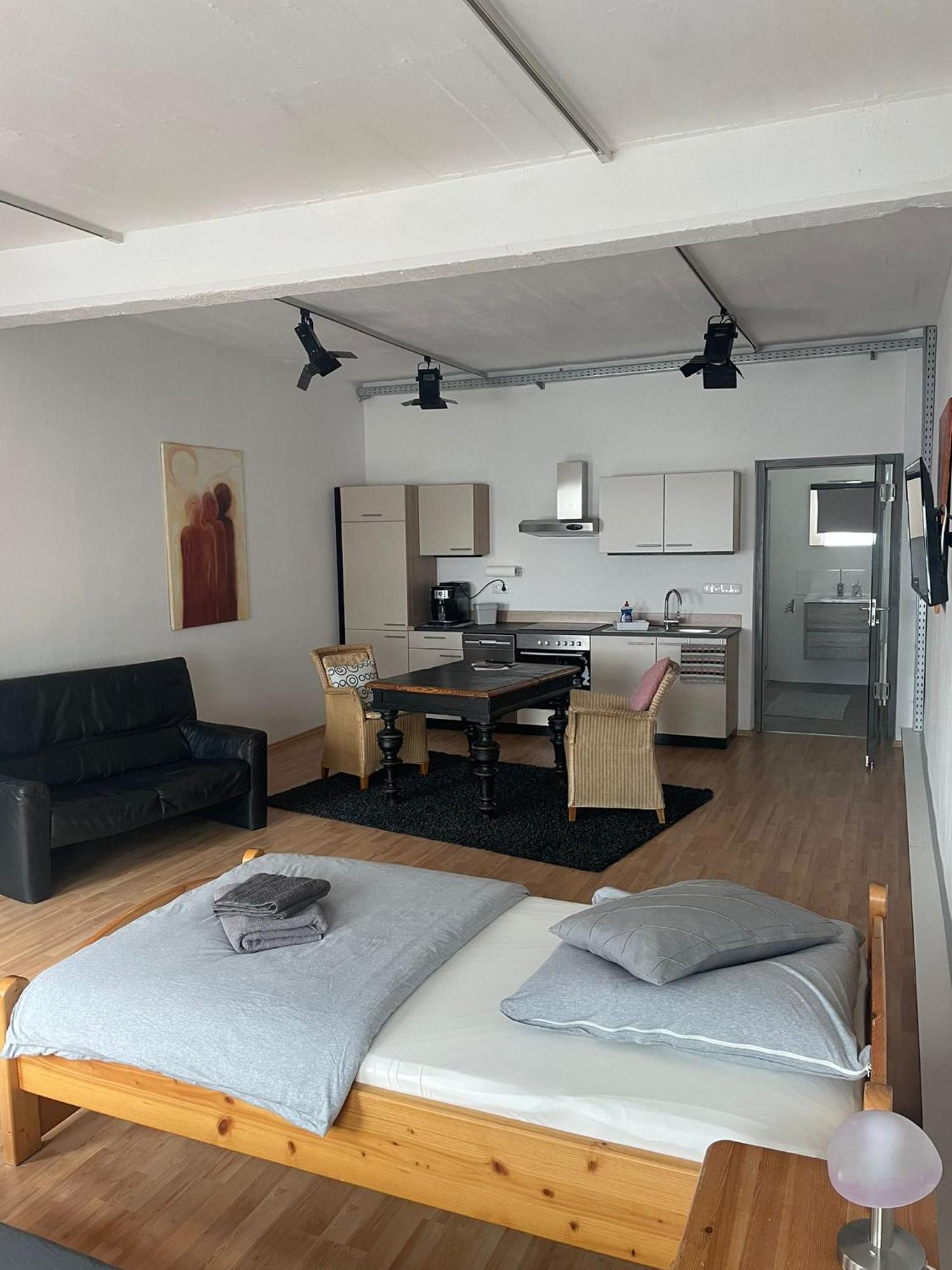 40 Qm Grosse Studiowohnung Zentral Gelegen In Gross-Umstadt Luaran gambar
